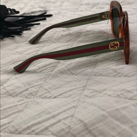 Brand new Gucci sunglasses with metallic side
